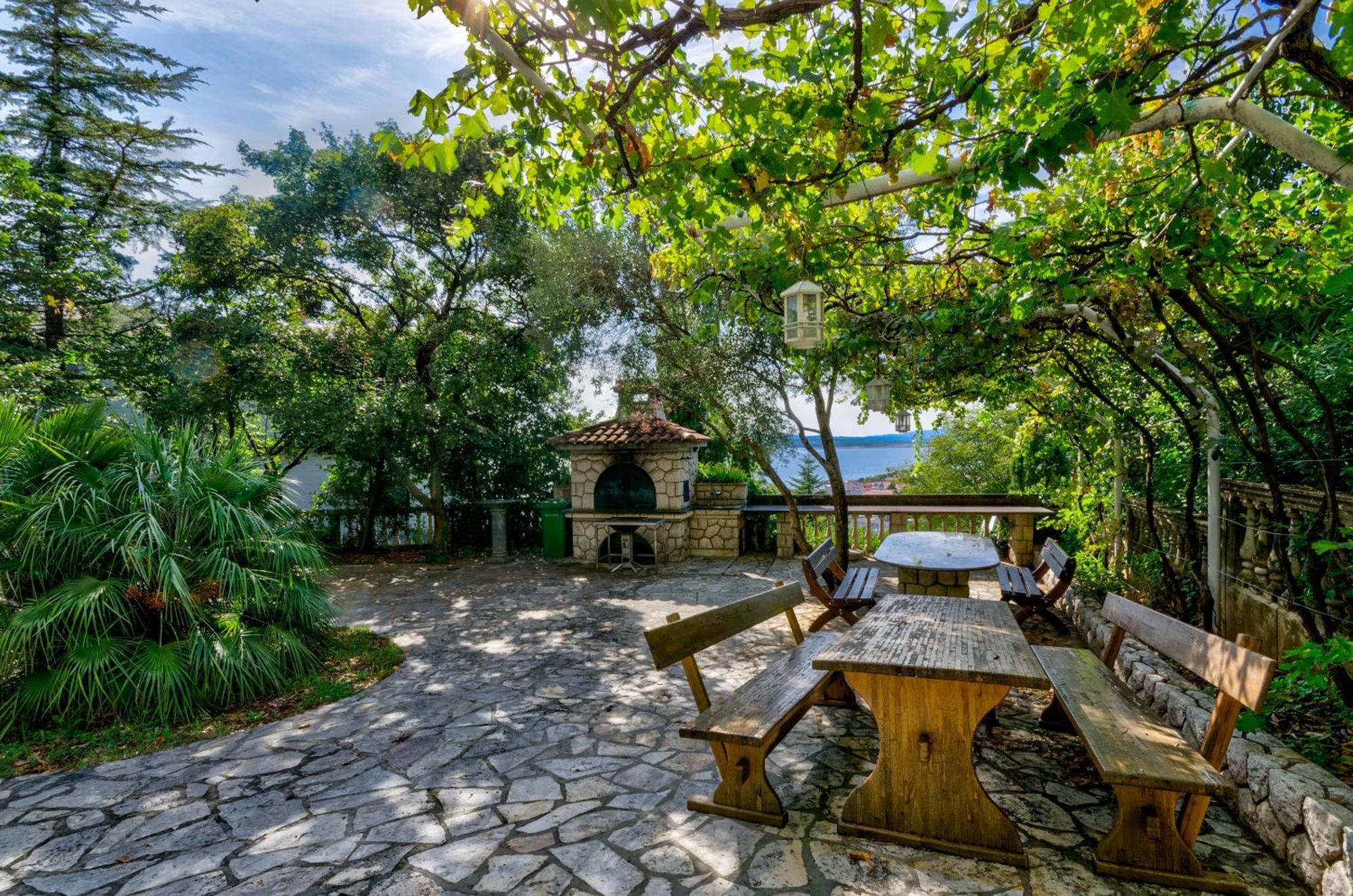 Villa Nada Crikvenica Exterior photo